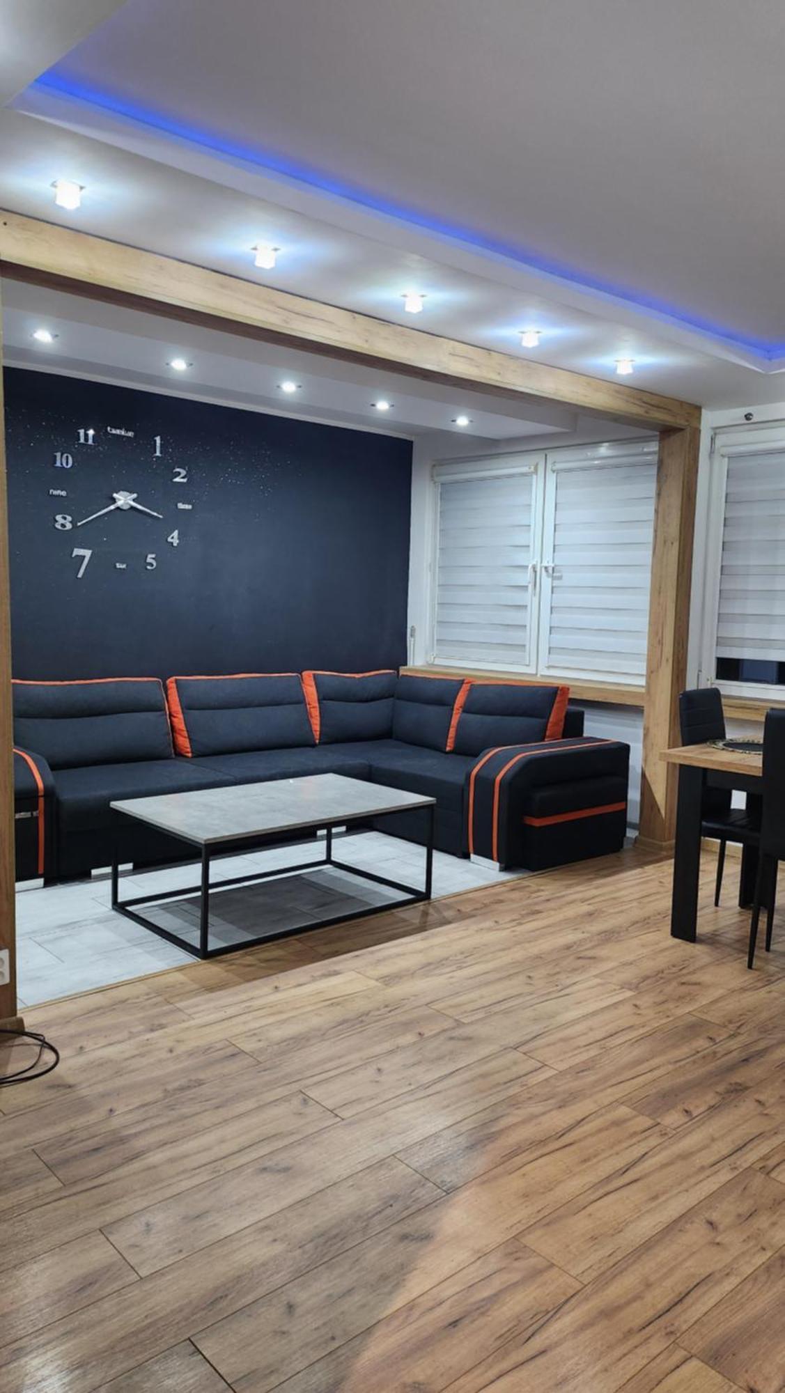 Ekskluzywny Apartament W Centrum Z Klimatyzacja I Balkonem Lubiń Buitenkant foto