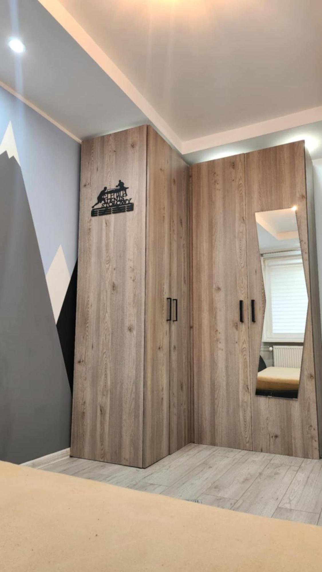 Ekskluzywny Apartament W Centrum Z Klimatyzacja I Balkonem Lubiń Buitenkant foto