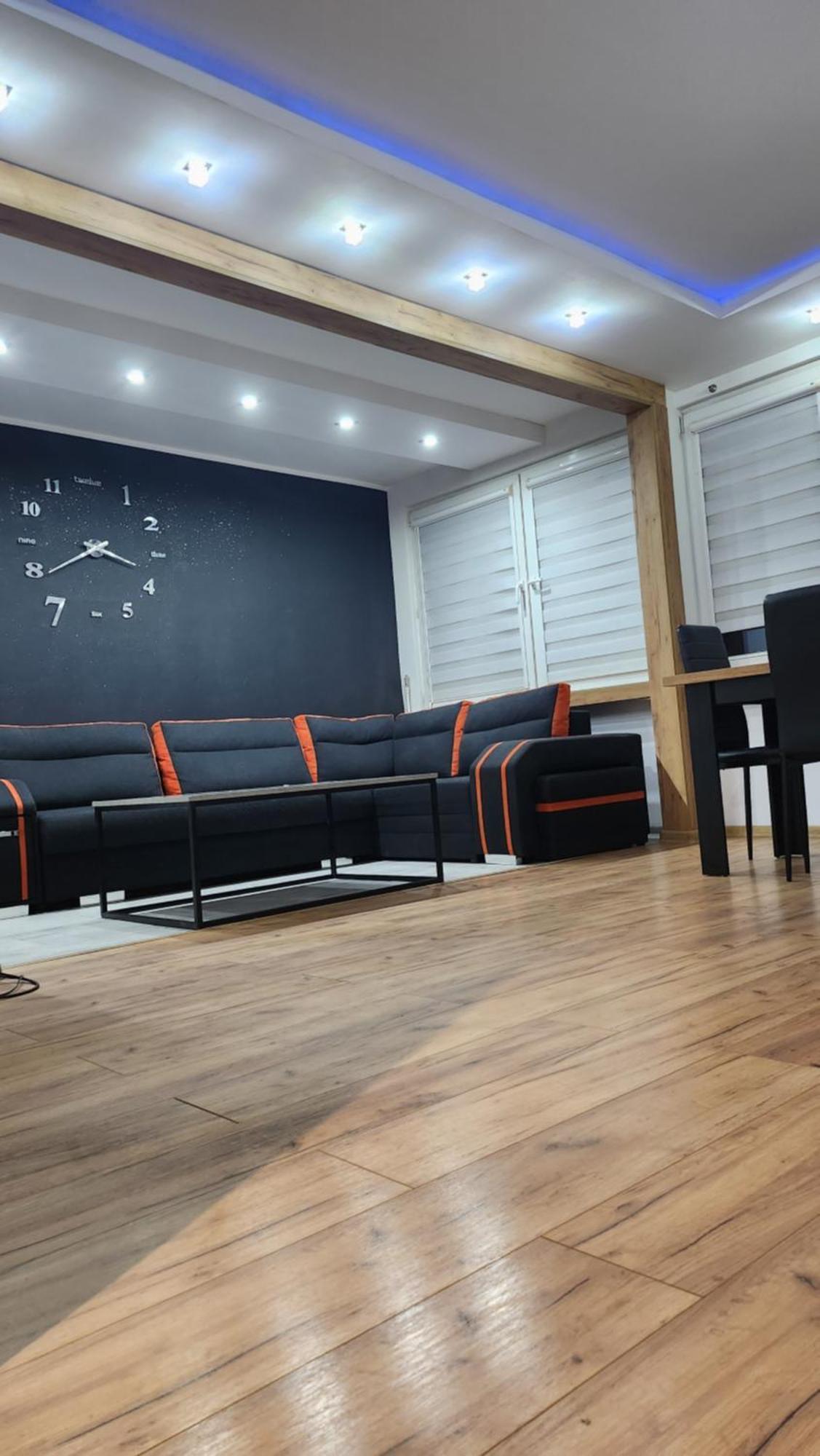 Ekskluzywny Apartament W Centrum Z Klimatyzacja I Balkonem Lubiń Buitenkant foto
