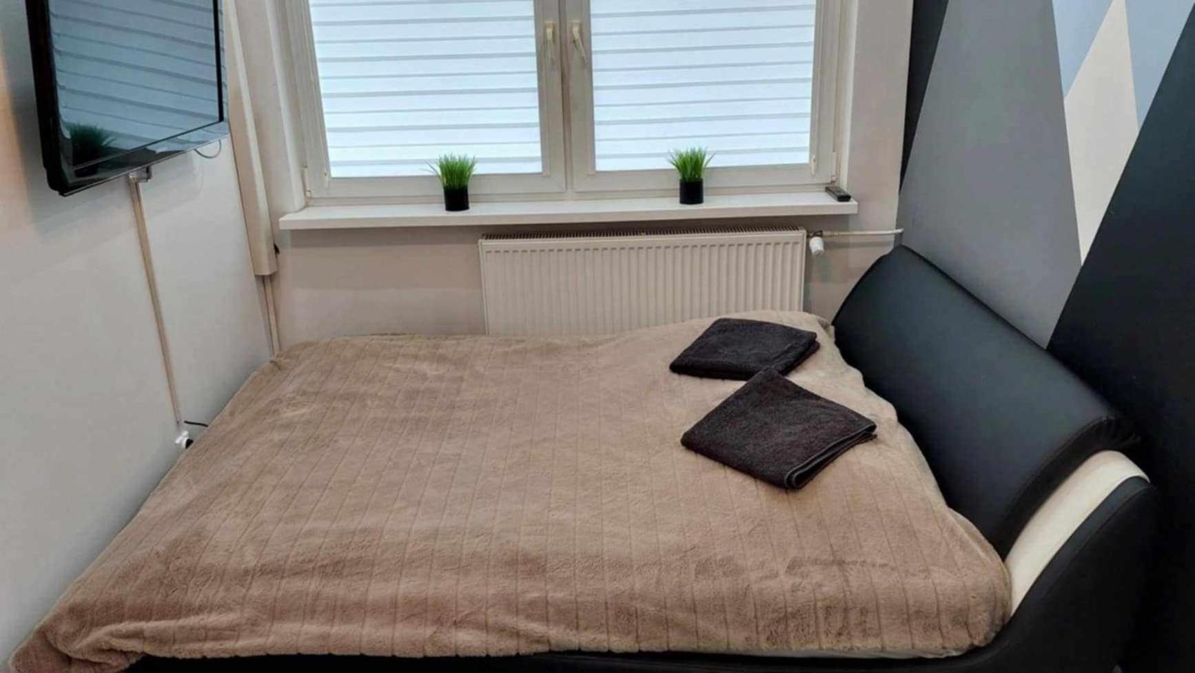 Ekskluzywny Apartament W Centrum Z Klimatyzacja I Balkonem Lubiń Buitenkant foto
