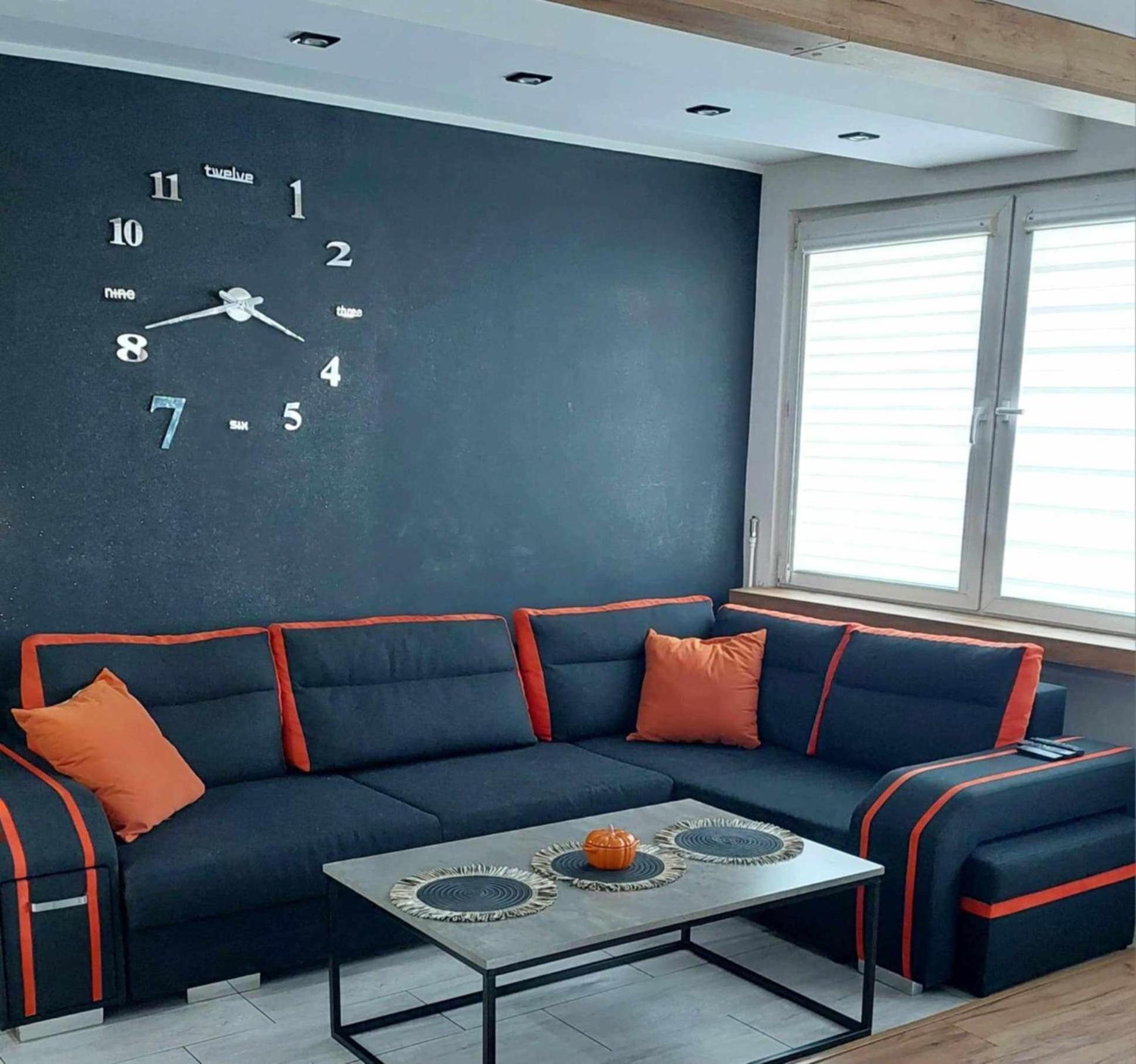 Ekskluzywny Apartament W Centrum Z Klimatyzacja I Balkonem Lubiń Buitenkant foto